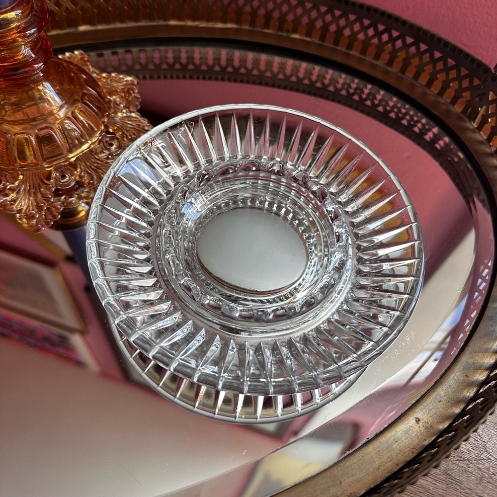 1960's Vintage Starburst Faceted Glass Retro Round Ashtray